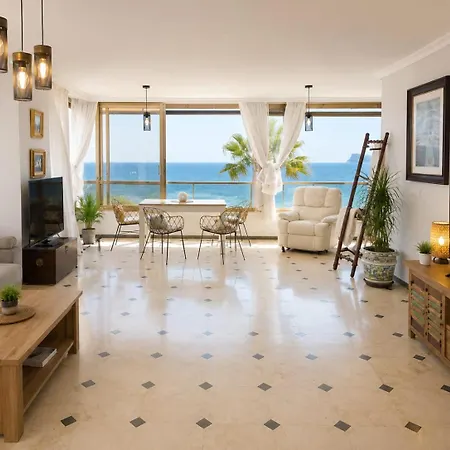 Apartment First Line Luxury